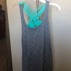 Lululemon workout top